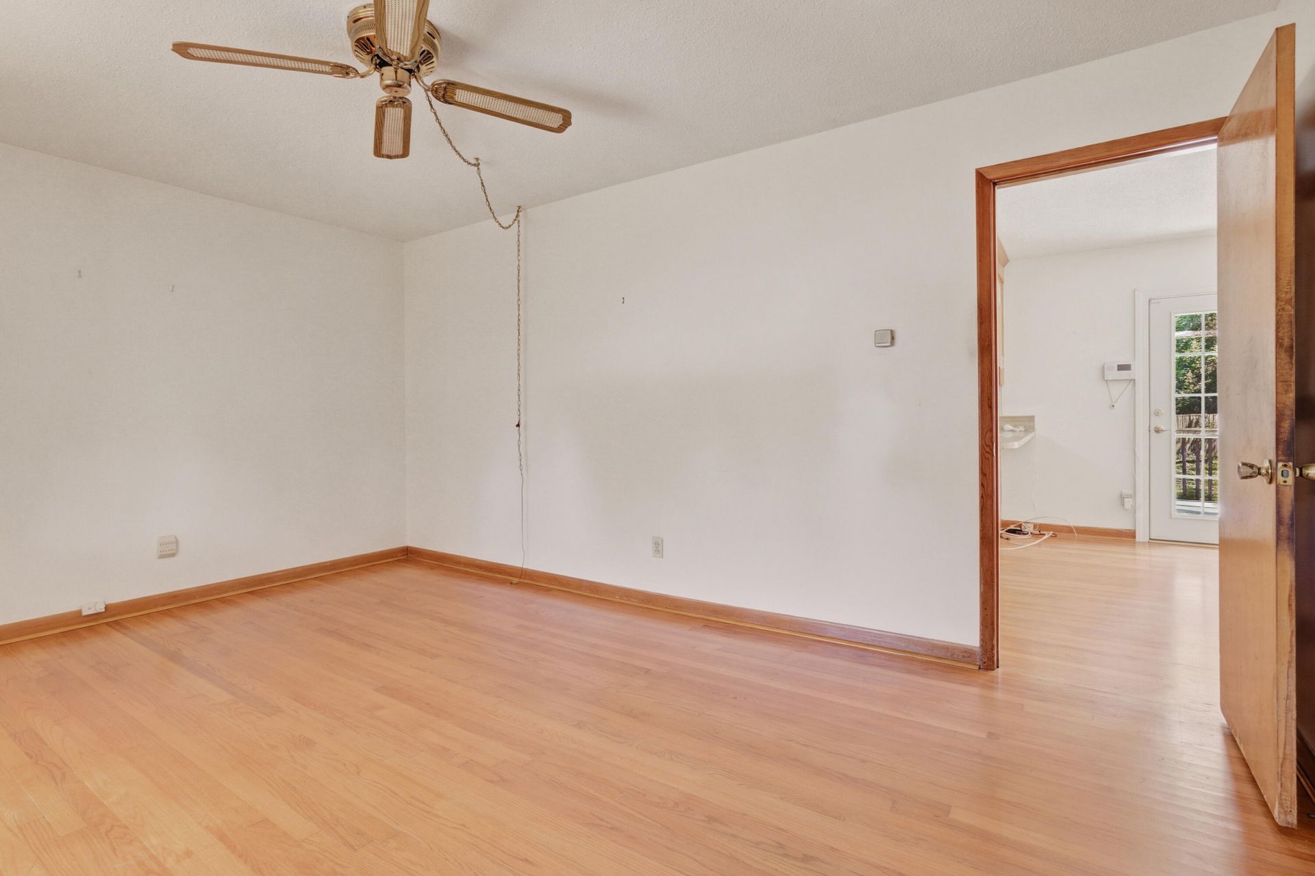 931 Dogwood Court Photo 6