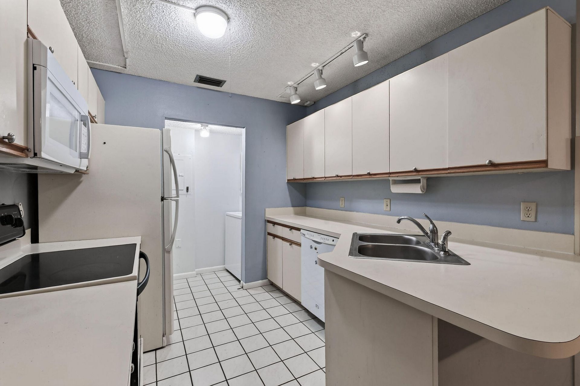 8387 SE Croft Circle, Unit Q3, Hobe Sound, FL 33455 Photo