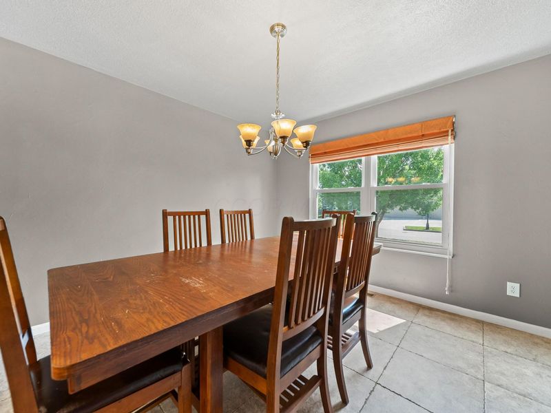 1977 Twin Flower Circle, Grove City, OH 43123 Photo 16