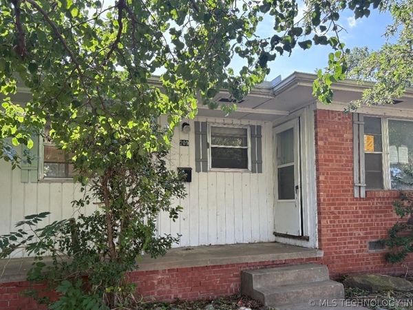 209 S 101st East Avenue , Tulsa, OK 74128