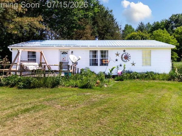 38 S Force, Attica Twp, MI 48412