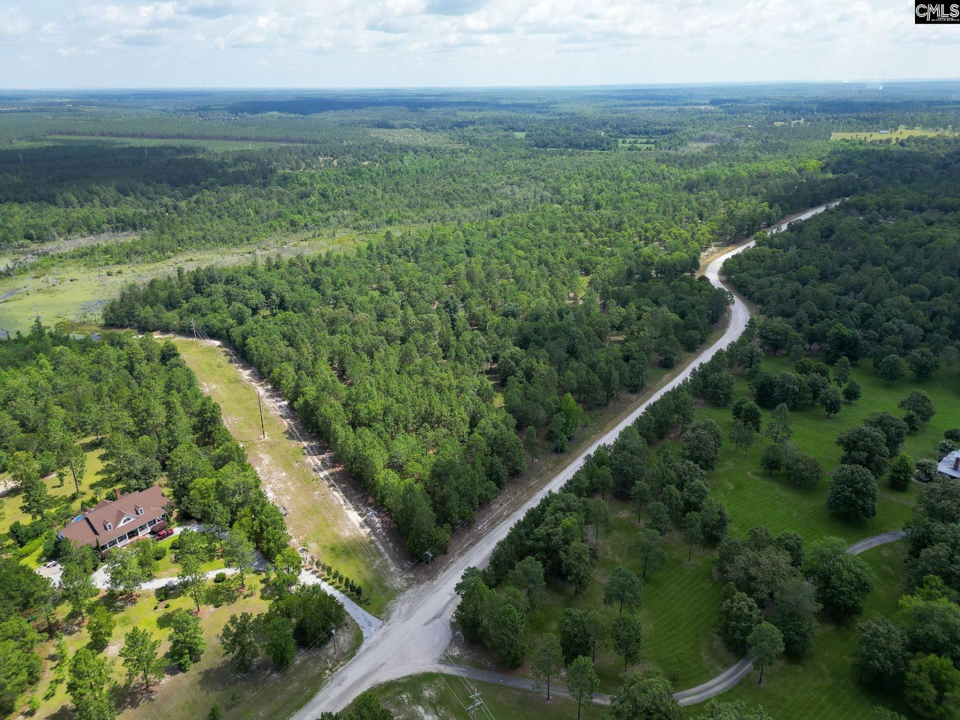 196 Hound Hollow Road  Photo 8