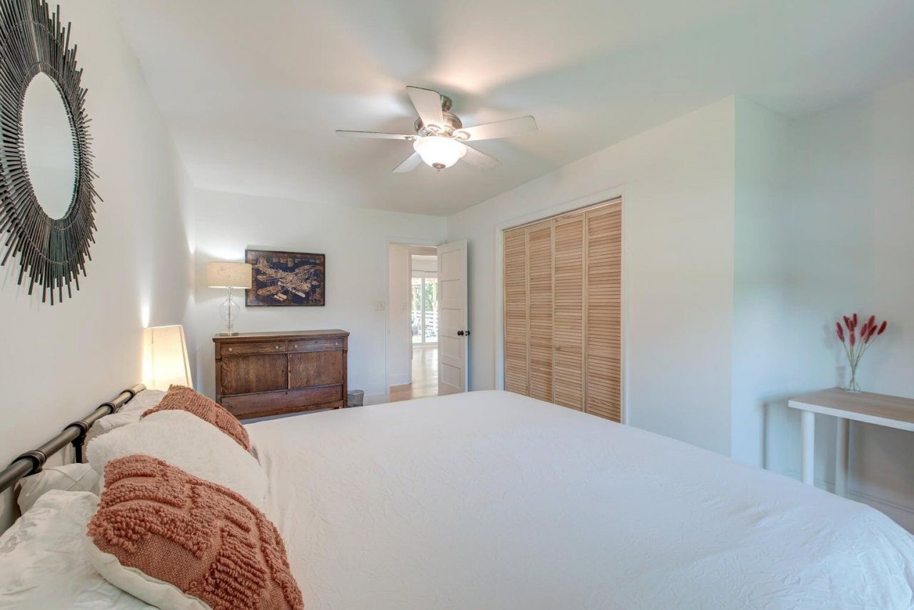 957 Travers Drive Photo 27