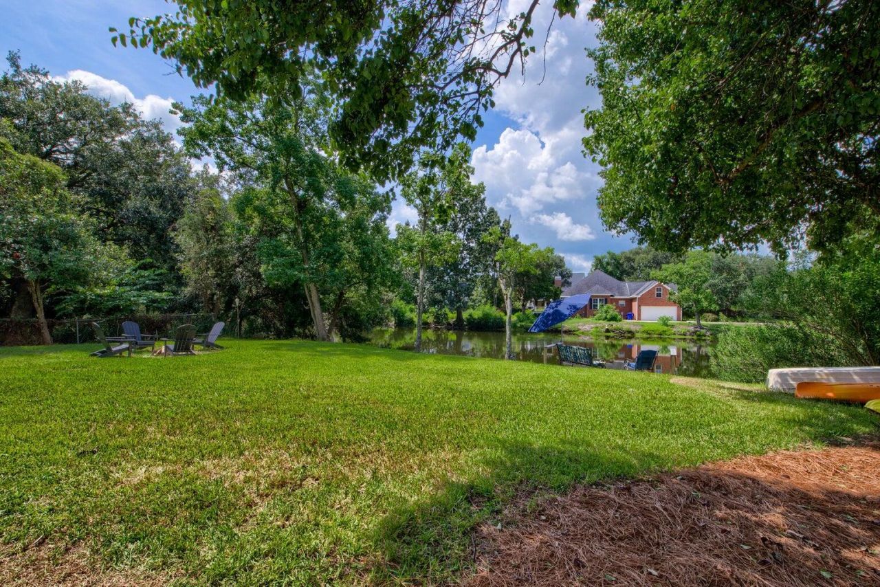 957 Travers Drive Photo 38