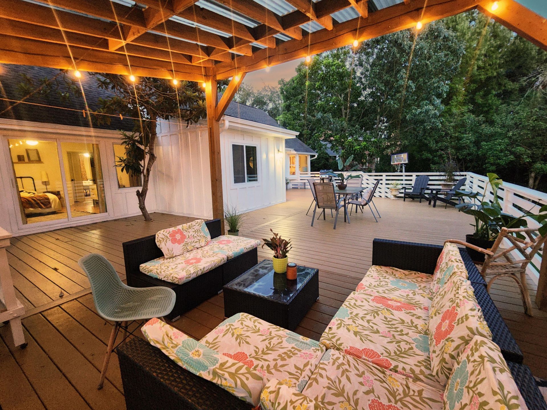 957 Travers Drive Photo 8