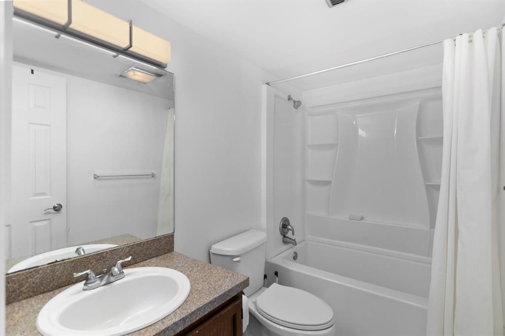 7556 Stirling Road, Unit 223, Davie, FL 33024 Photo