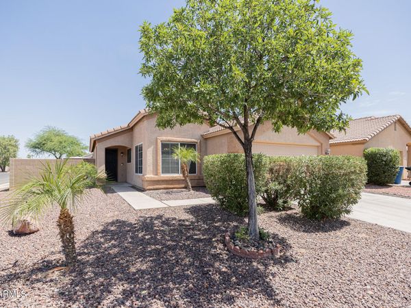 1710 E OAKLAND Street, Chandler, AZ 85225