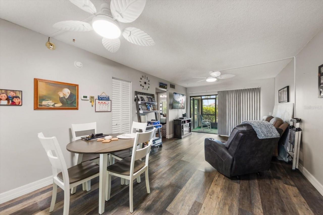 6219 Palma Del Mar Boulevard S, Unit 102, Saint Petersburg, FL 33715 Photo