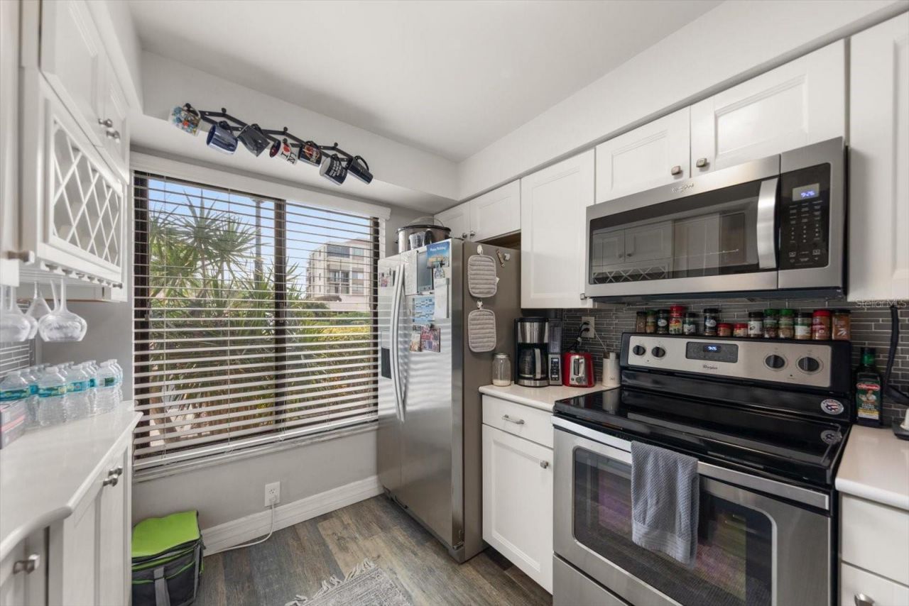6219 Palma Del Mar Boulevard S, Unit 102, Saint Petersburg, FL 33715 Photo