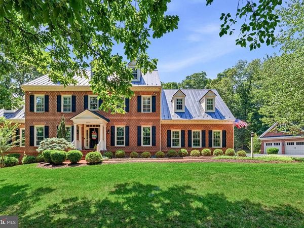 1176 HAWLING PLACE SW, LEESBURG, VA 20175