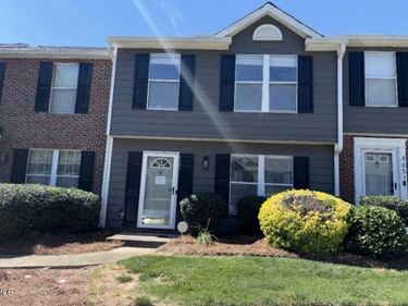 4649 Pine Trace Drive, Raleigh, NC 27613