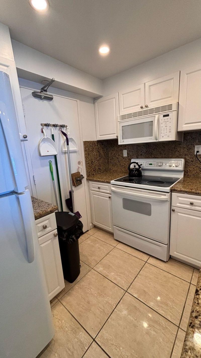 1000 West Avenue, Unit 314, Miami Beach, FL 33139 Photo
