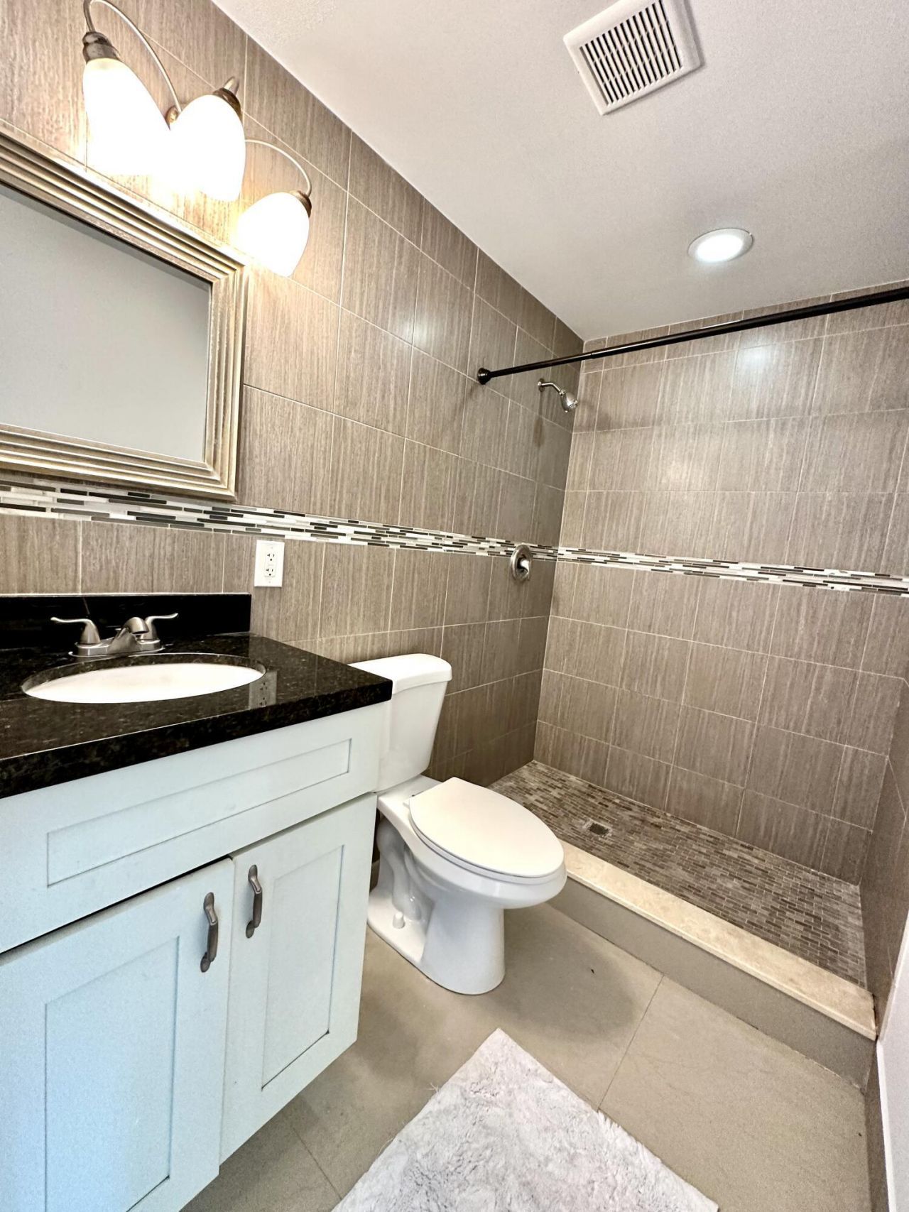 815 Upland Road, Unit 6, West Palm Beach, FL 33401 Photo