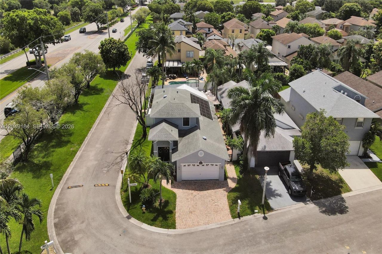 2384 NW 34th Way , Coconut Creek, FL 33066 Photo