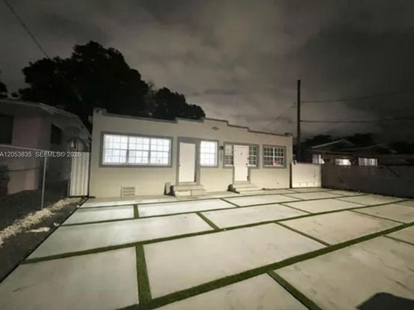 1237 NW 33rd Ave , Miami, FL 33125