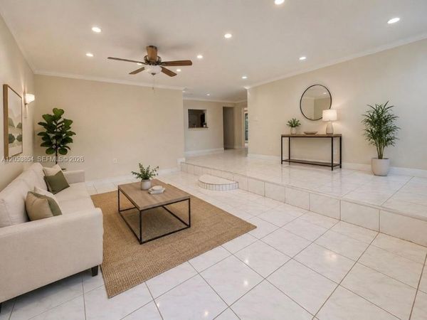 4004 SW 20th St , West Park, FL 33023