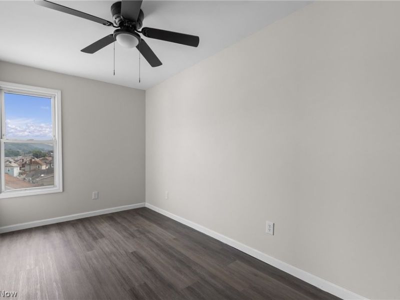 511 W Vine Street, Martins Ferry, OH 43935 Photo 26