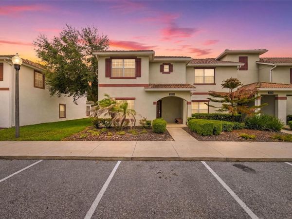 1582 MOON VALLEY DRIVE , DAVENPORT, FL 33896