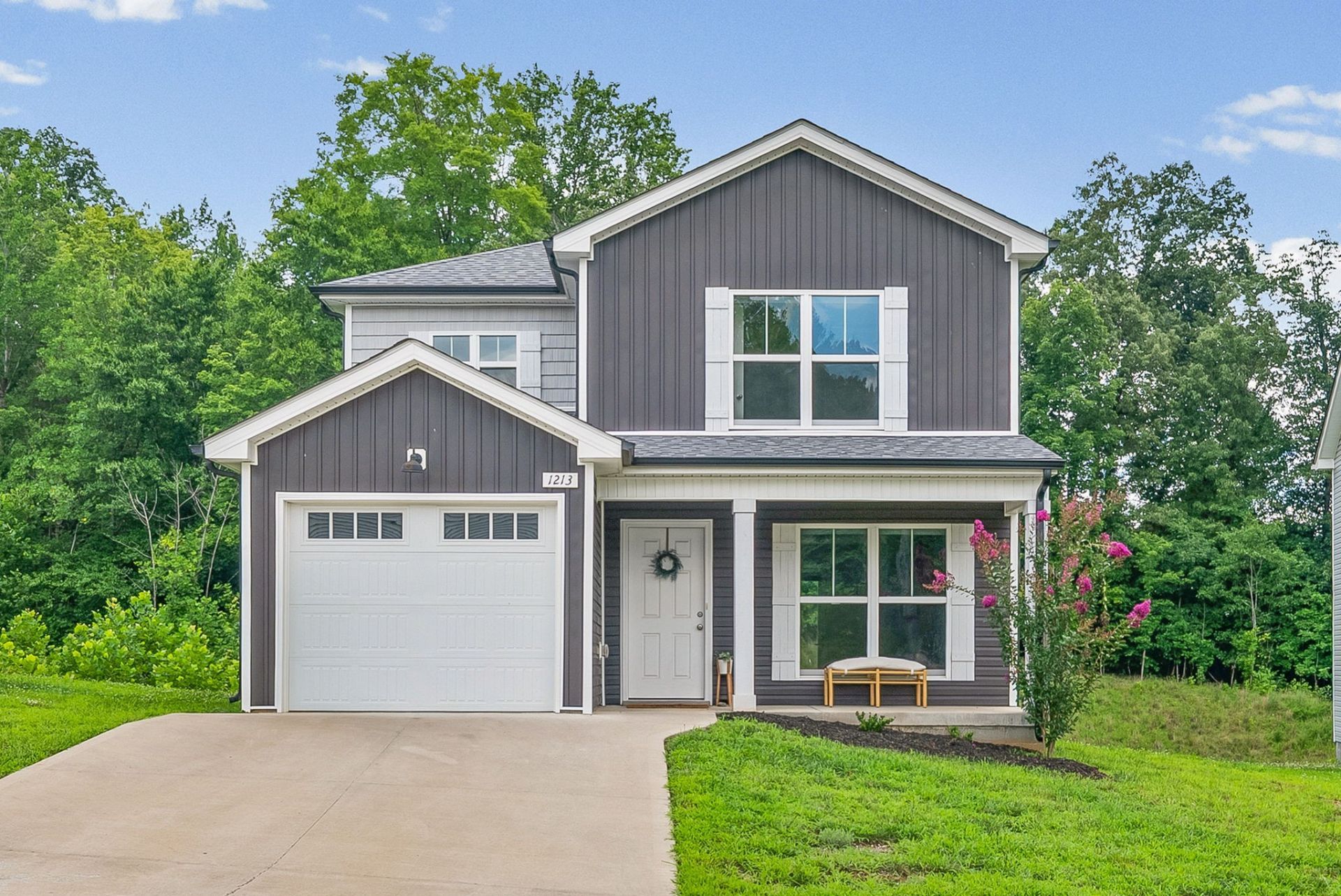 1213 Cottonwood Dr