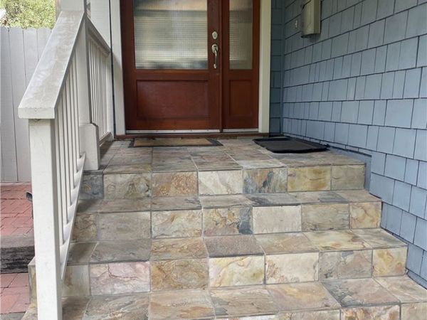 1204 Elm Ave, Manhattan Beach, CA 90266
