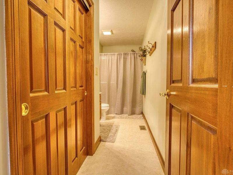 2064 Wilmington Road, Cedarville Township, OH 45314 Photo 20