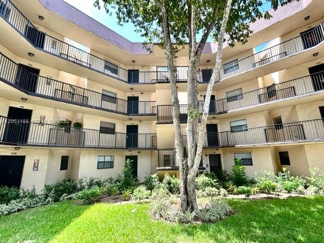 6555 W Broward Blvd, Unit 306, Plantation, FL 33317 Photo