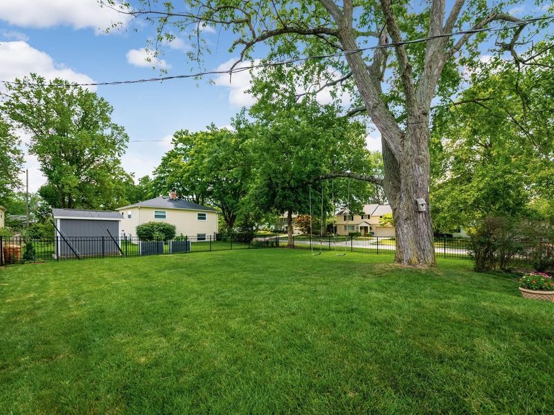 1825 Millwood Drive, Columbus, OH 43221 Photo 36