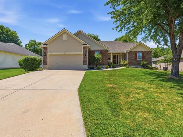 1824 S Aztec Avenue, Independence, MO 64057