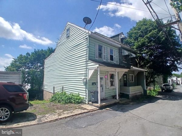 514 W PENN STREET , SHENANDOAH, PA 17976