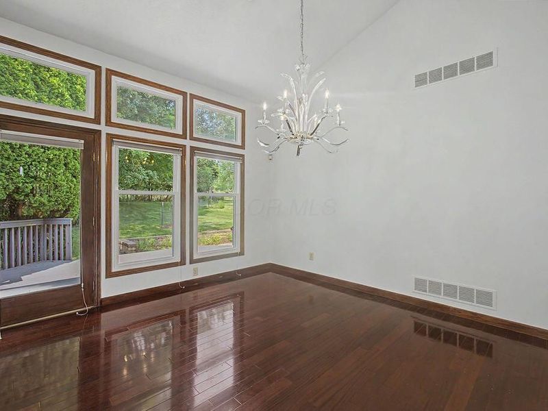 5225 Saint Andrews Drive, Westerville, OH 43082 Photo 7