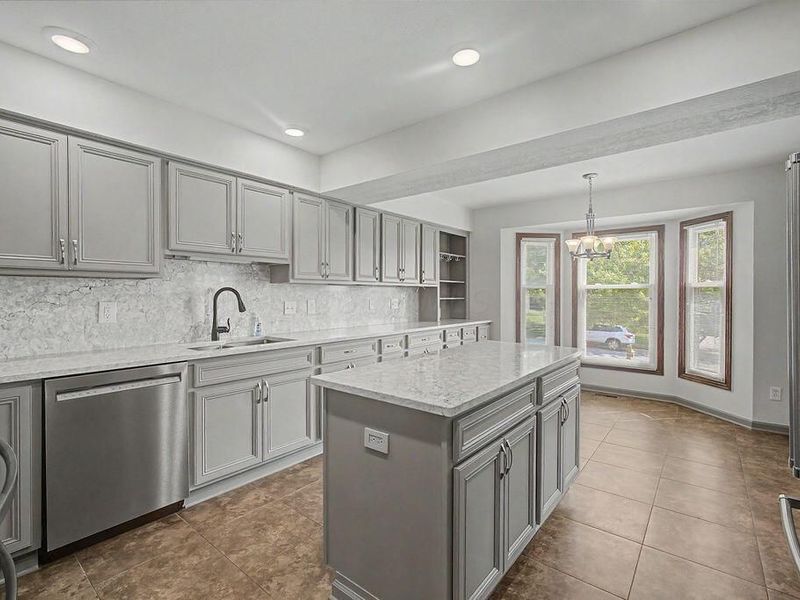 5225 Saint Andrews Drive, Westerville, OH 43082 Photo 8
