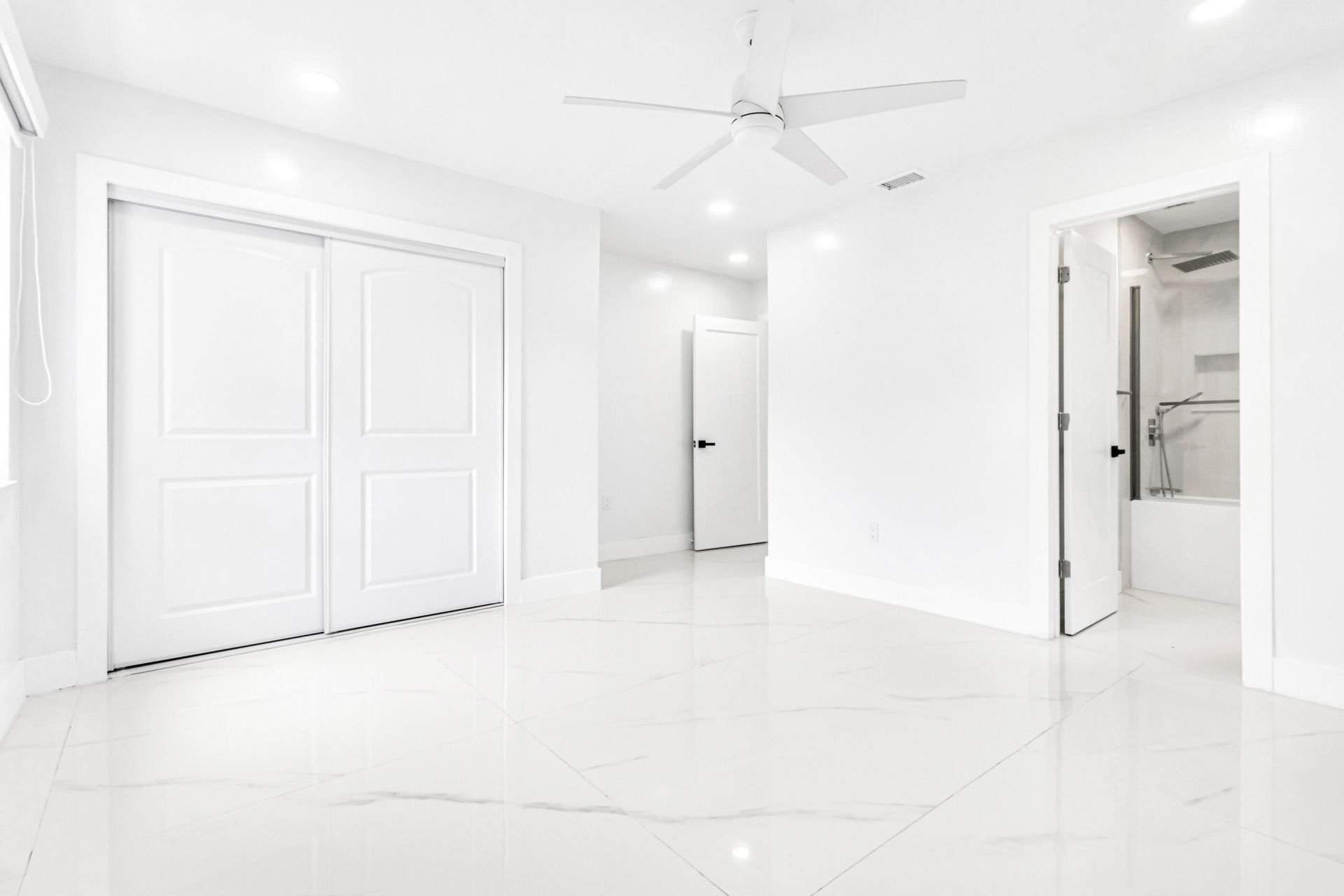 5740 SW 33rd Terrace, Fort Lauderdale, FL 33312 Photo