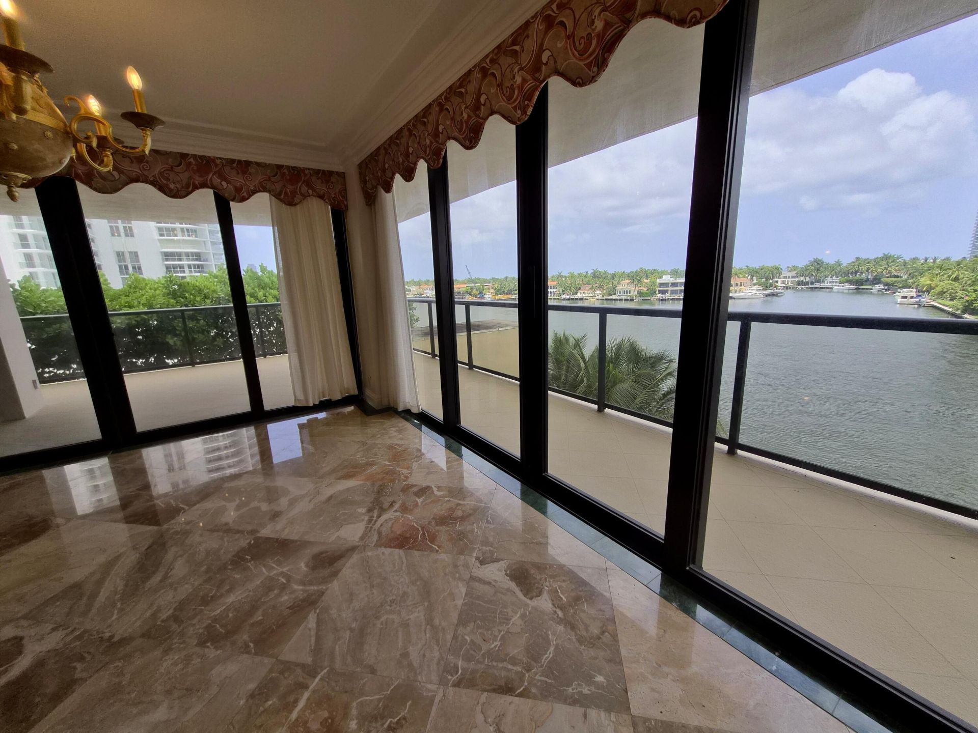 19667 Turnberry Way, Unit 4J, Aventura, FL 33180 Photo