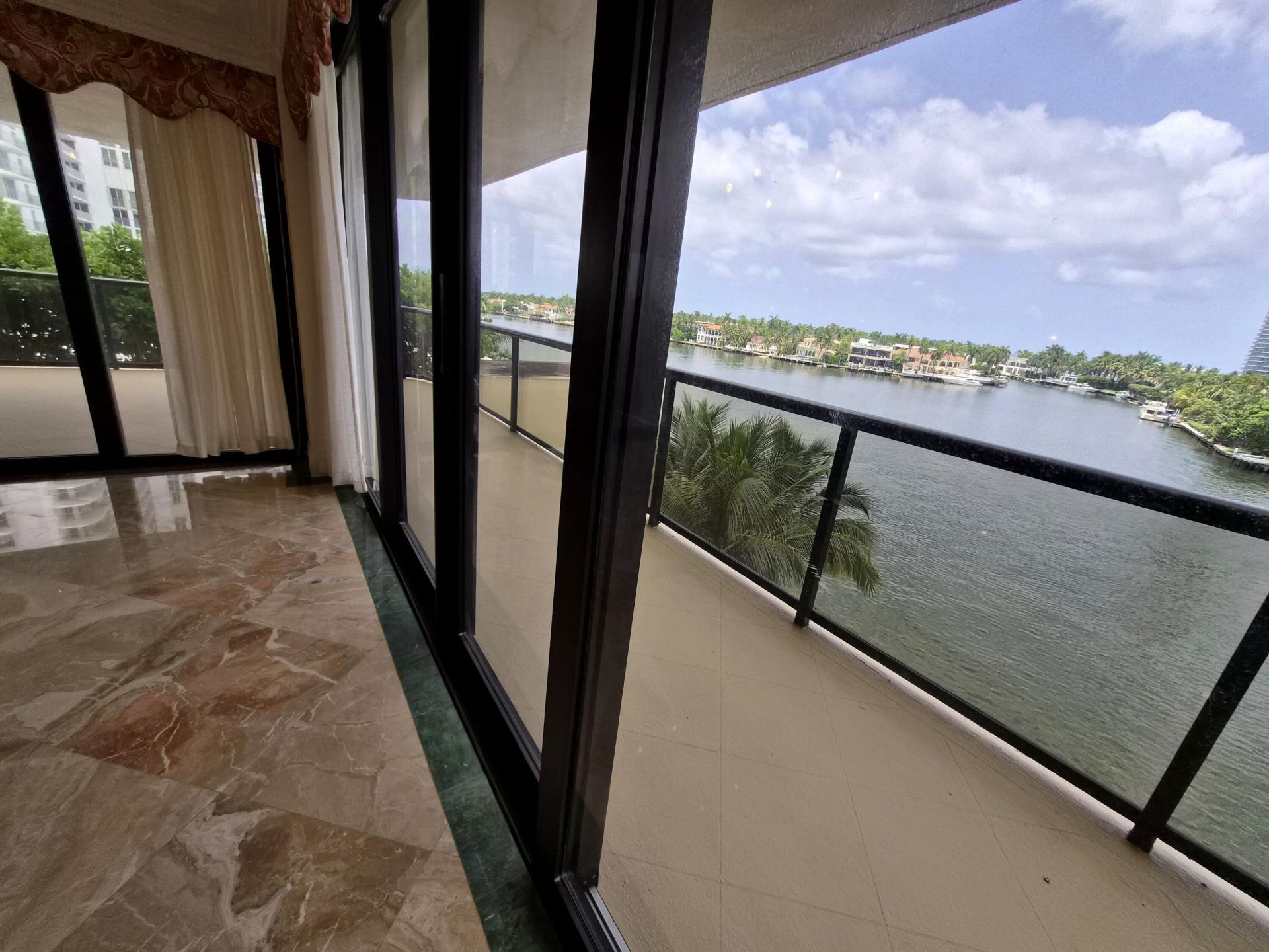 19667 Turnberry Way, Unit 4J, Aventura, FL 33180 Photo