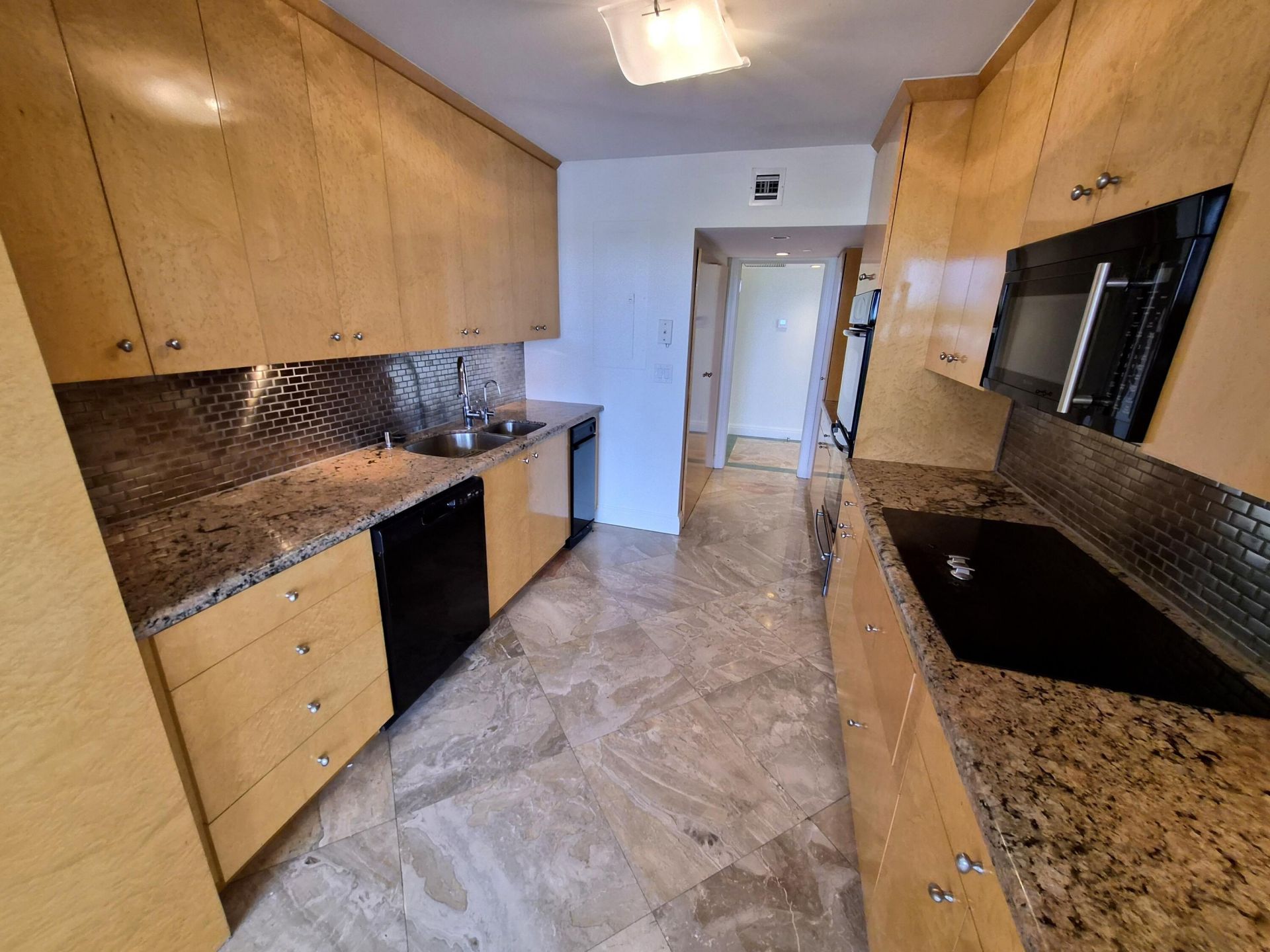 19667 Turnberry Way, Unit 4J, Aventura, FL 33180 Photo