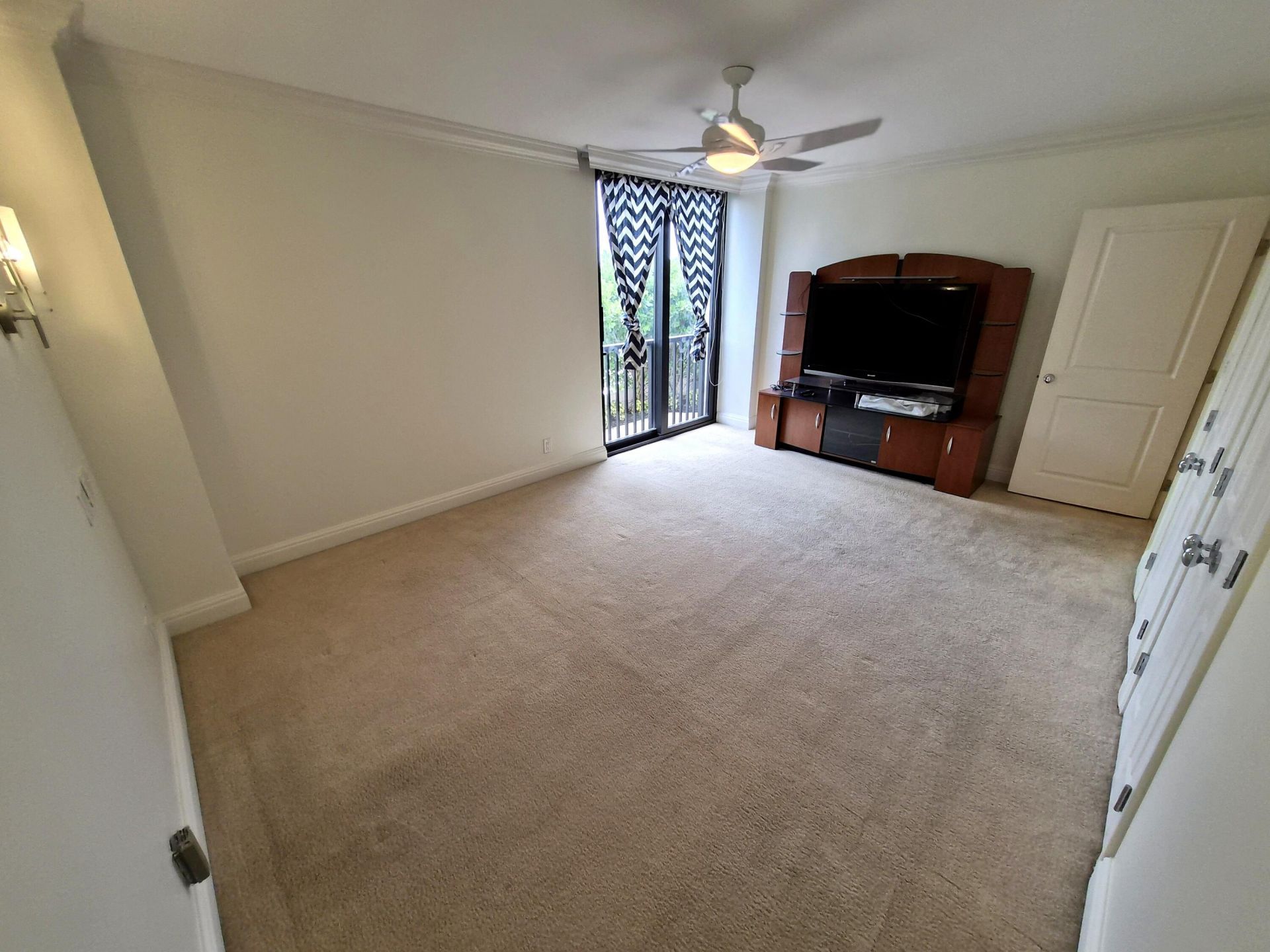 19667 Turnberry Way, Unit 4J, Aventura, FL 33180 Photo