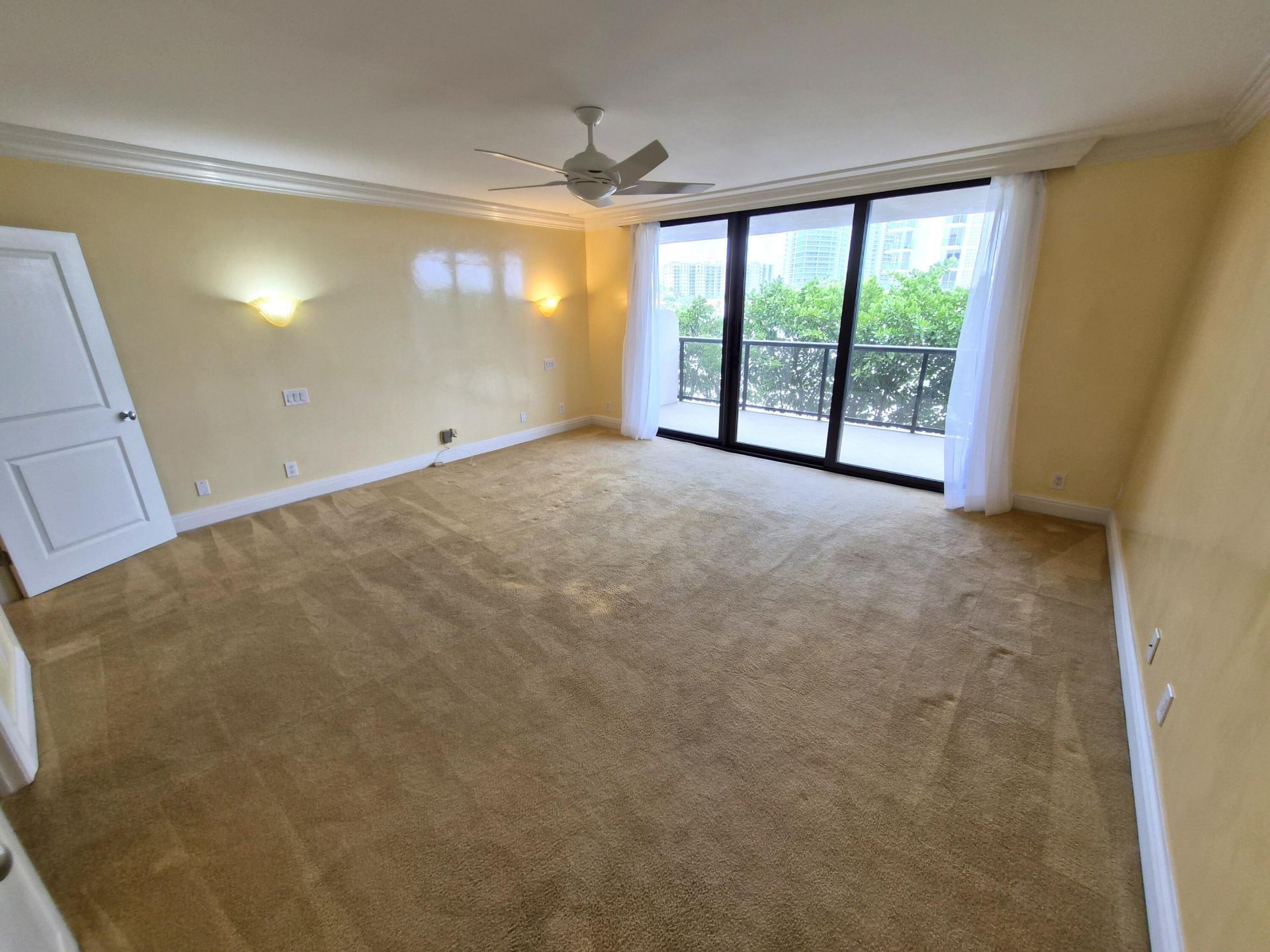 19667 Turnberry Way, Unit 4J, Aventura, FL 33180 Photo