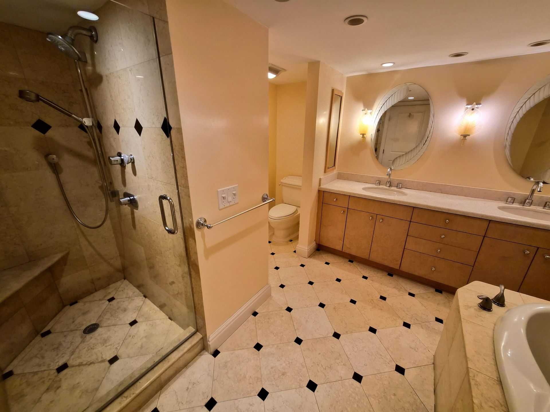 19667 Turnberry Way, Unit 4J, Aventura, FL 33180 Photo