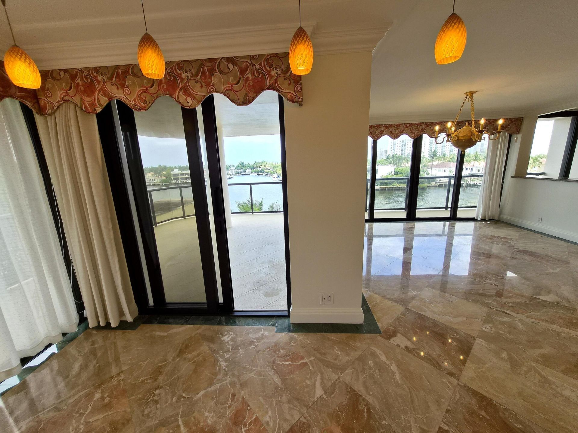 19667 Turnberry Way, Unit 4J, Aventura, FL 33180 Photo
