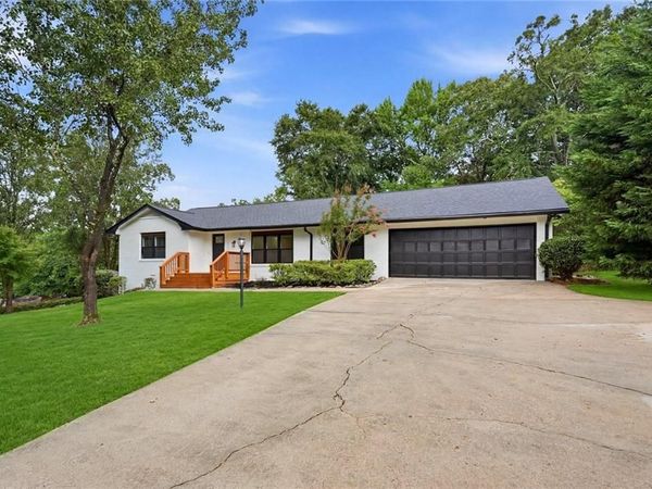 1802 Oak Grove Road NE, Atlanta, GA 30345