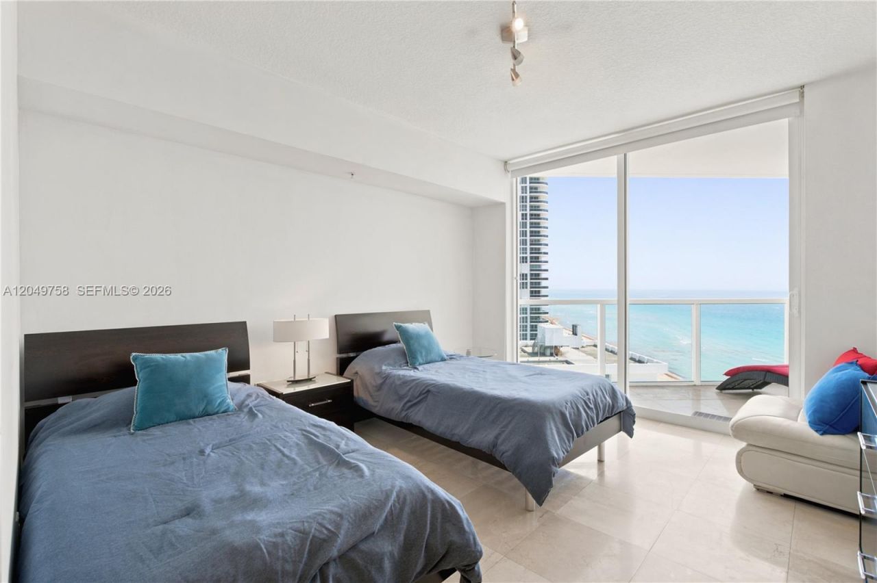 16699 Collins Ave , Unit 1604, Sunny Isles Beach, FL 33160 Photo