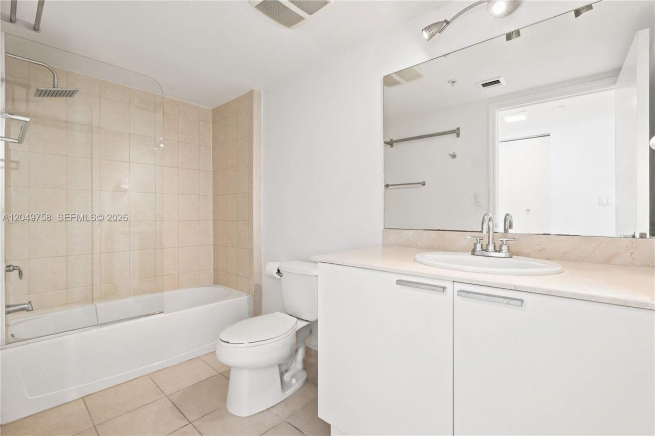 16699 Collins Ave , Unit 1604, Sunny Isles Beach, FL 33160 Photo