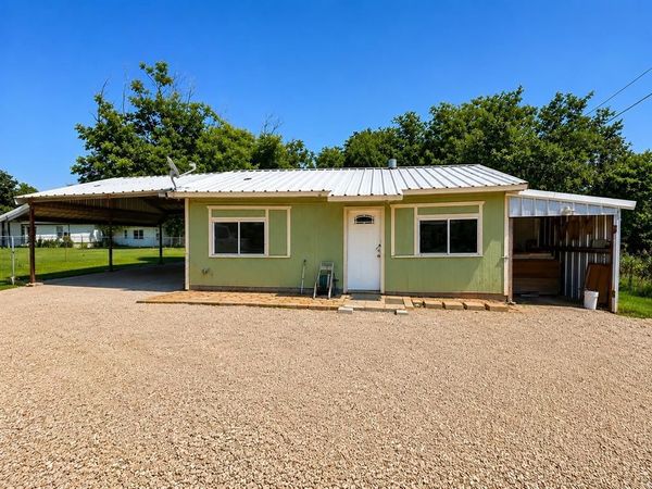 112 Shobert Drive , Whitney, TX 76692