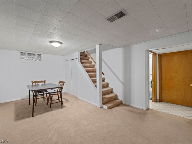 2353 Chestnut Boulevard, Cuyahoga Falls, OH 44223 Photo 31