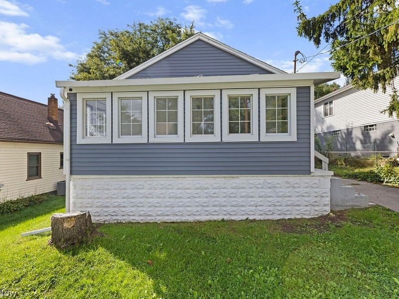 364 Rexford Street, Akron, OH 44314 Photo 1