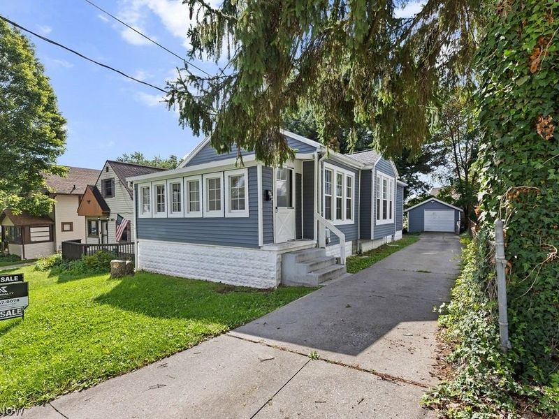 364 Rexford Street, Akron, OH 44314 Photo 2