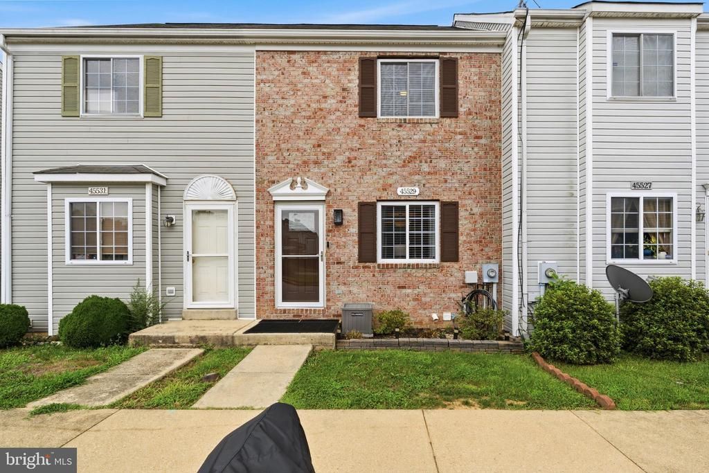 45529 KNOCKEYON LANE , GREAT MILLS, MD 20634