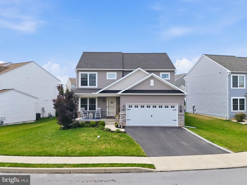 405 JARED WAY , NEW HOLLAND, PA 17557