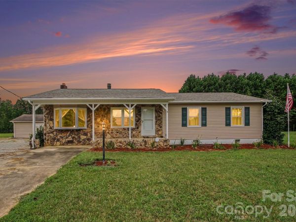 155 Park Villa Road , Salisbury, NC 28146