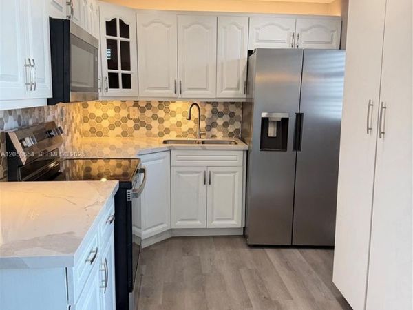 14185 SW 87th St , Unit 212A, Miami, FL 33183